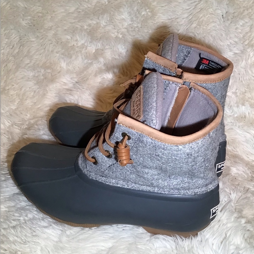 Sperry top-sider duck Boots size 6M
